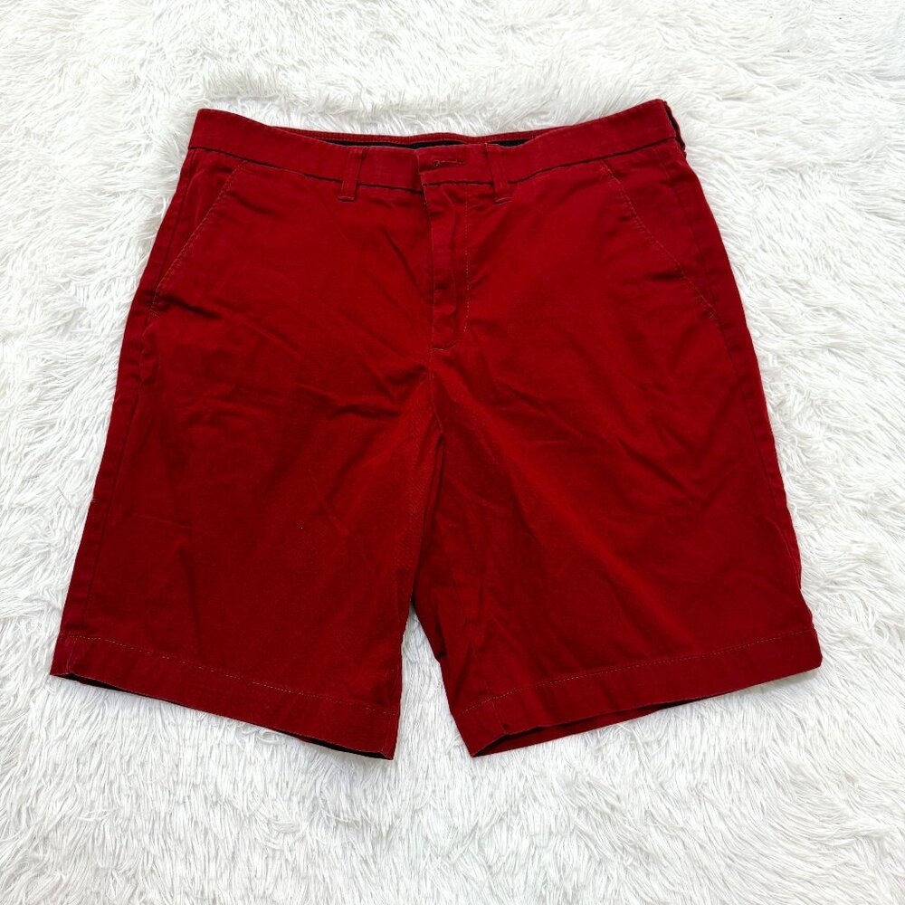 Men Apt 9 Chino Flat Front Shorts Golf Casual Minimalist 10" in True Red Size 34